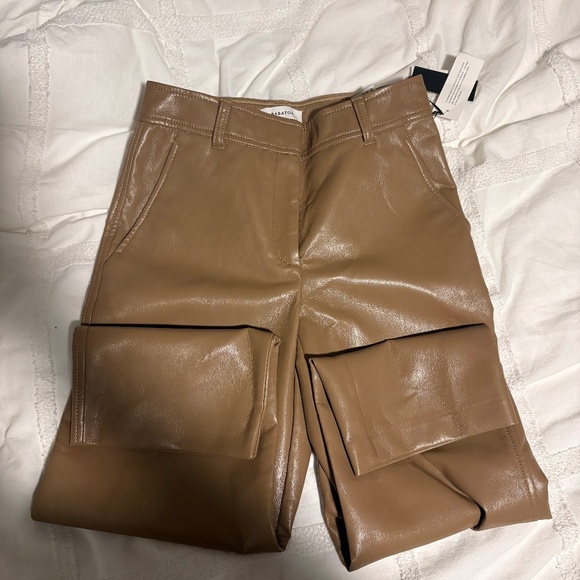 Babaton Command Cropped Vegan Leather Pants — Camel (Size 0, NWT) - Picture 1 of 5